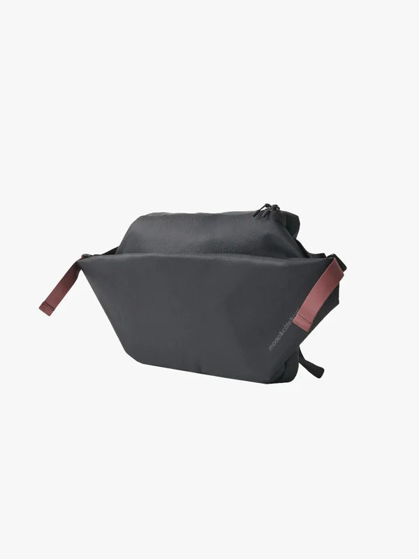 Maap x cote&ciel Isarau Messenger Bag Black